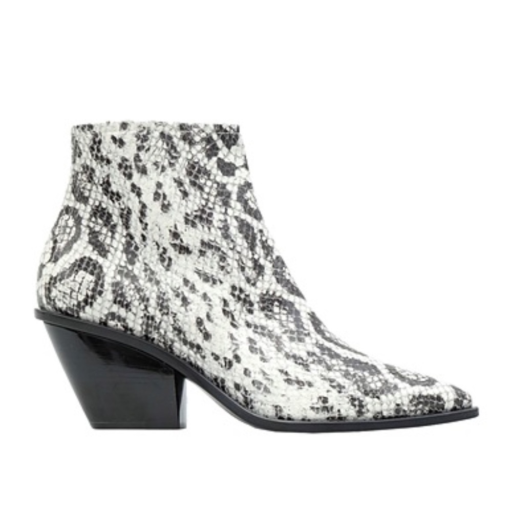 AGL ankle boots size-8
